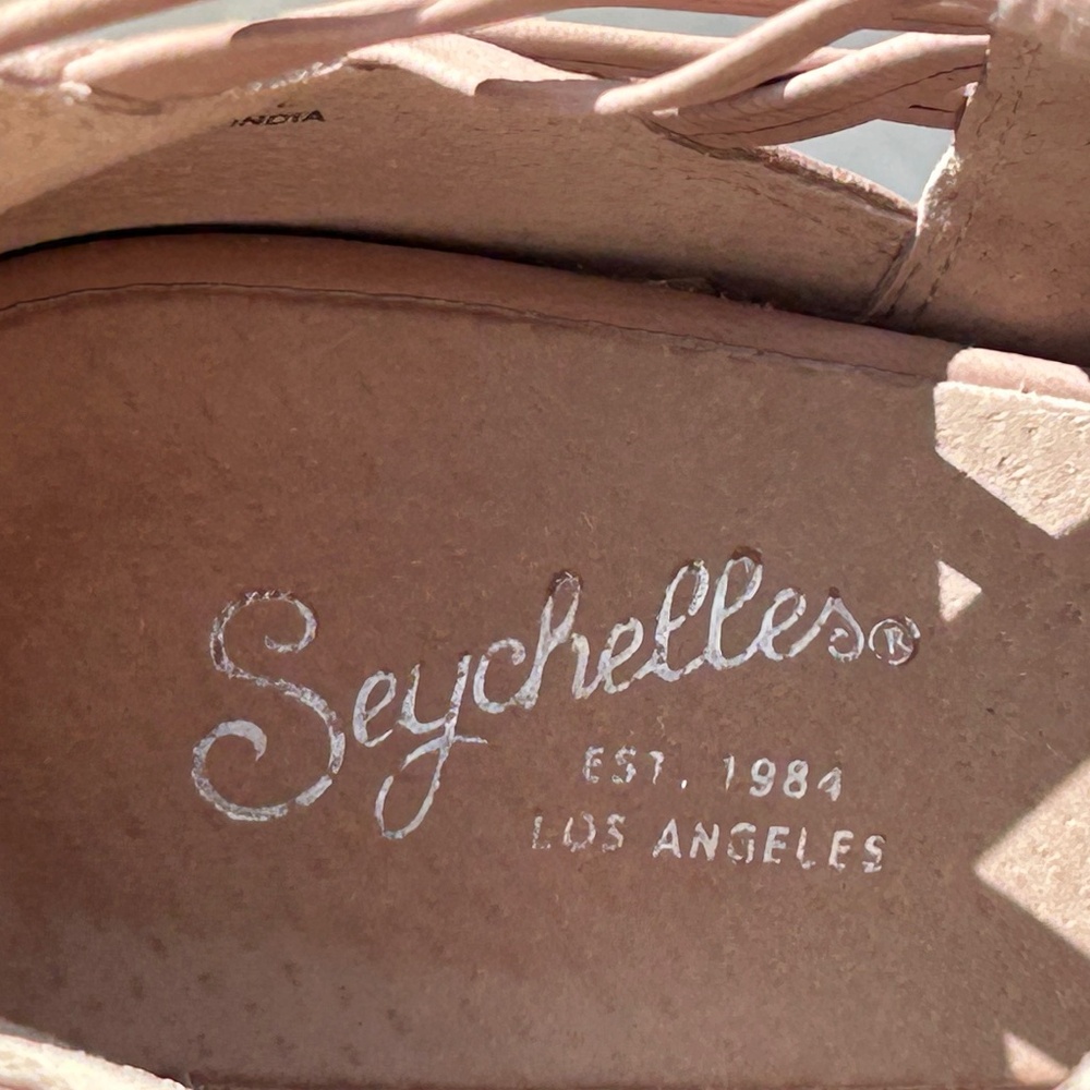 Seychelles Dusty Blush Suede Lattice Side Cutout Ankle Boots - Picture 12 of 12